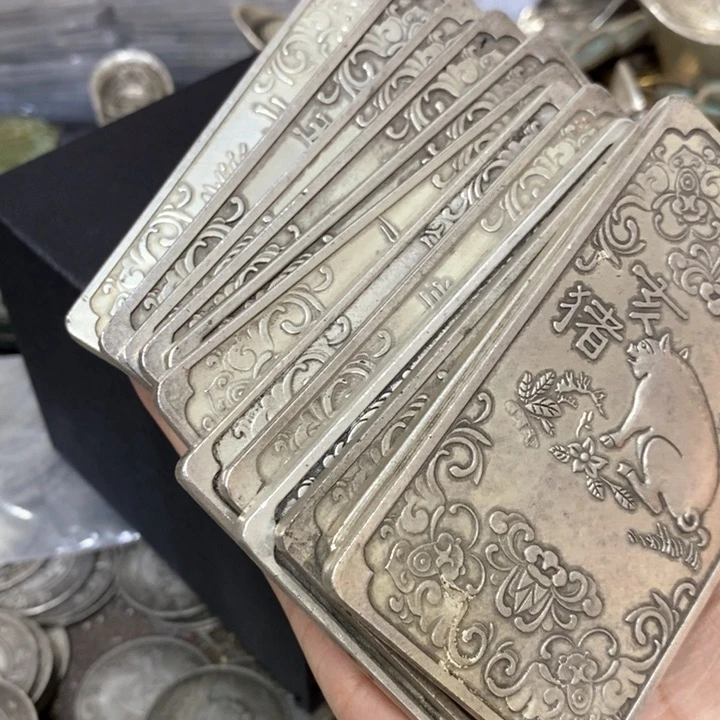 翱**?十二生肖带礼盒