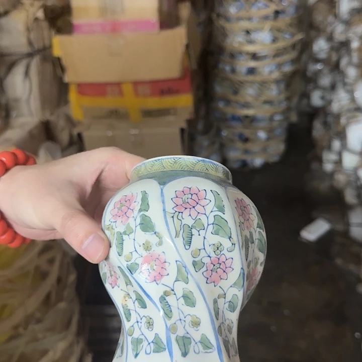 默认微瑕，介意勿拍
