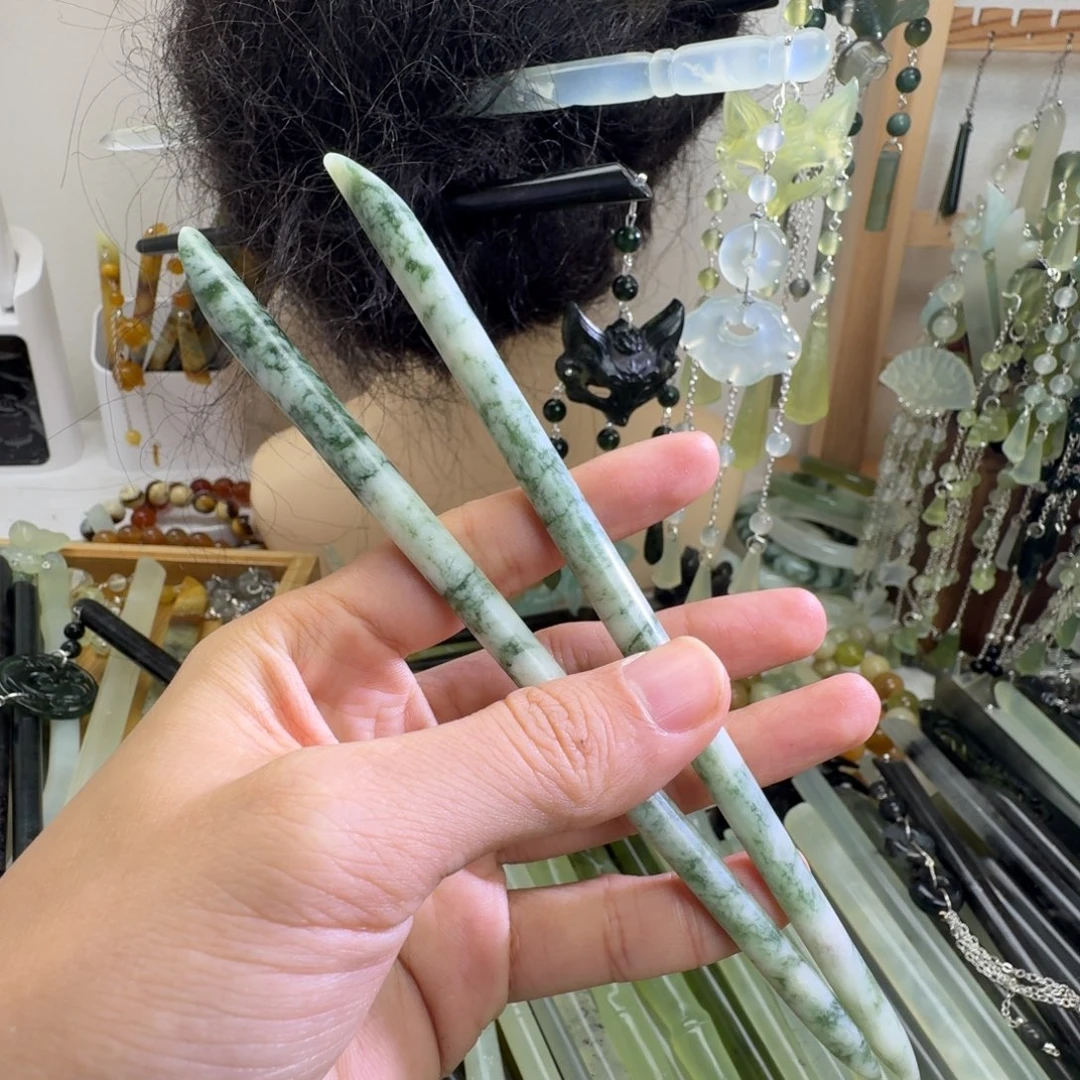 蛇纹石玉合金发饰一对