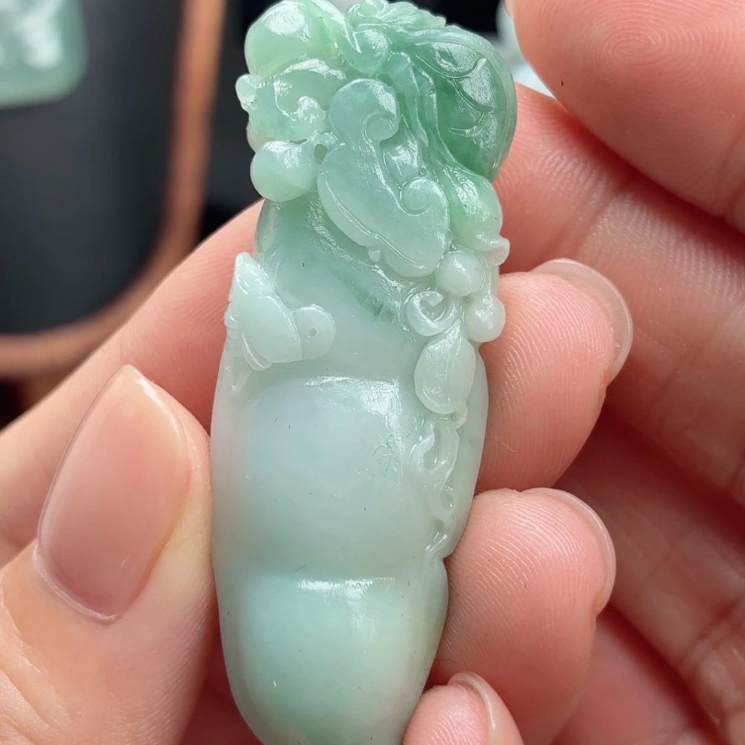 定制翡翠未镶嵌天然A货翡翠