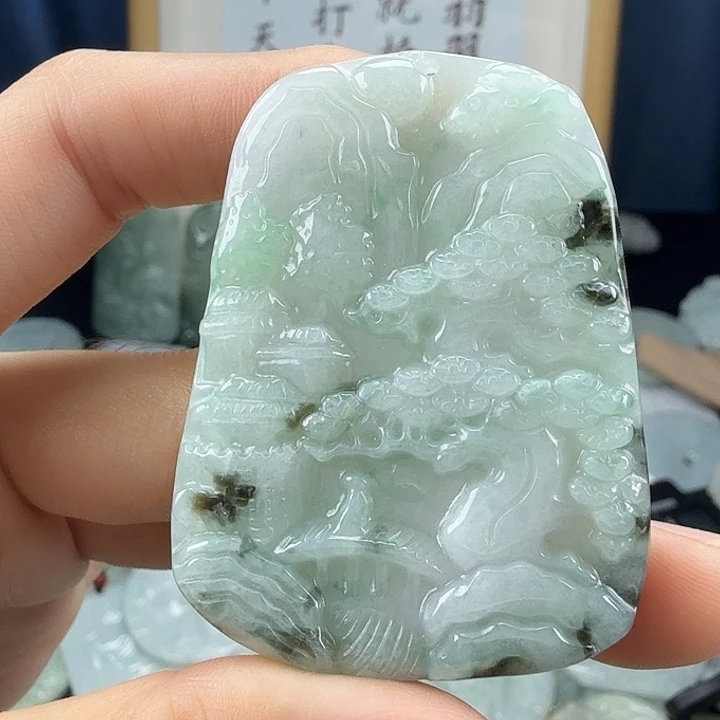 翡翠未镶嵌颈饰翡翠
