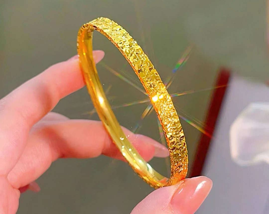 甄选  碎冰冰手镯专柜同款D42