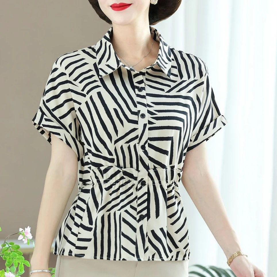 2025夏季新款妈妈装宽松洋气小衫中年女士翻领衬衫中老年时尚上衣