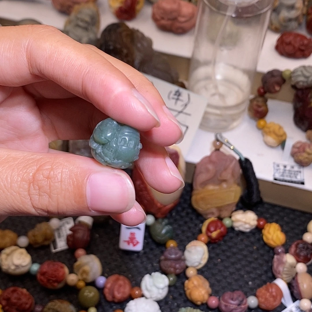 石英质玉（阿拉善玉）未镶嵌手链