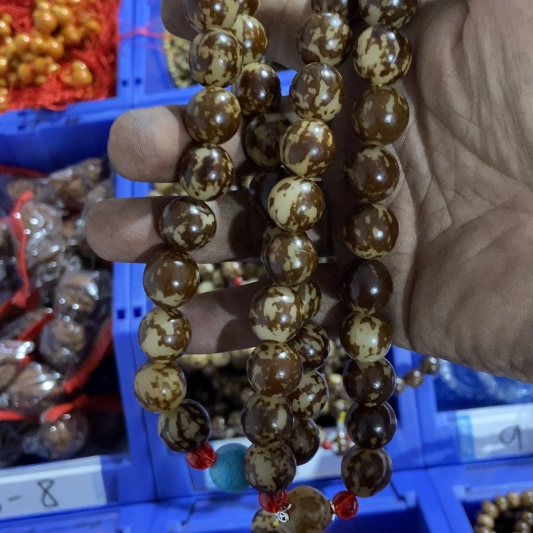 大果紫檀（缅甸花梨）17