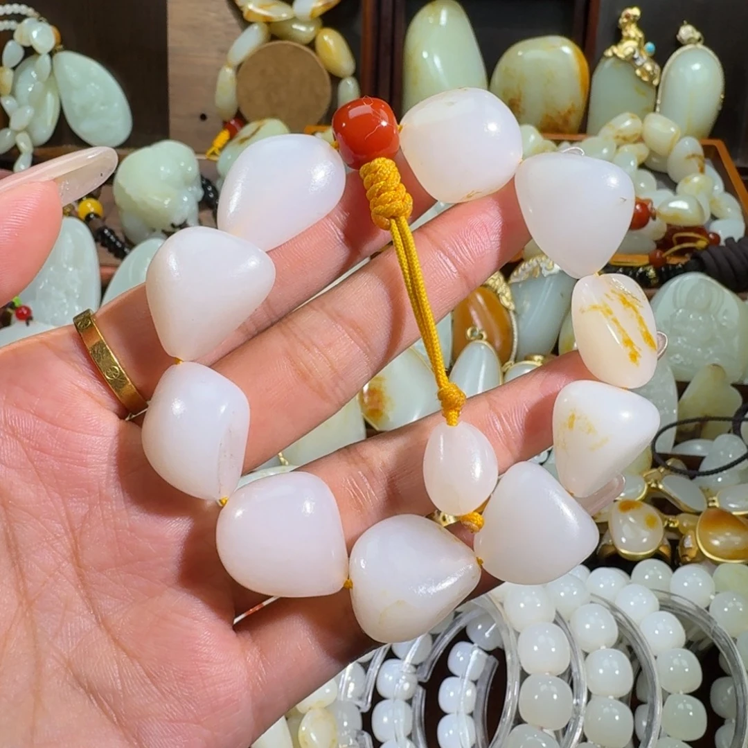 和田玉未镶嵌手链