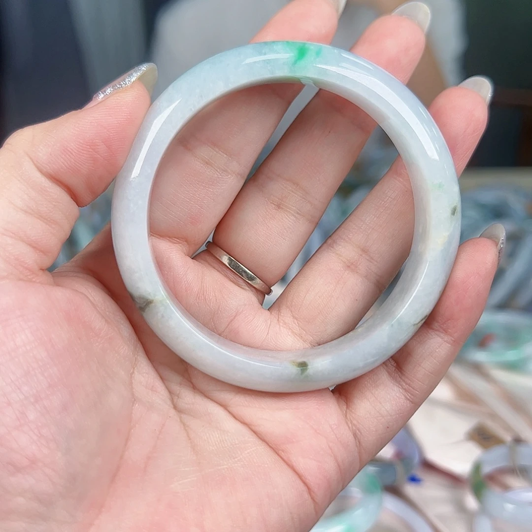 翡翠未镶嵌手镯翡翠手镯天然