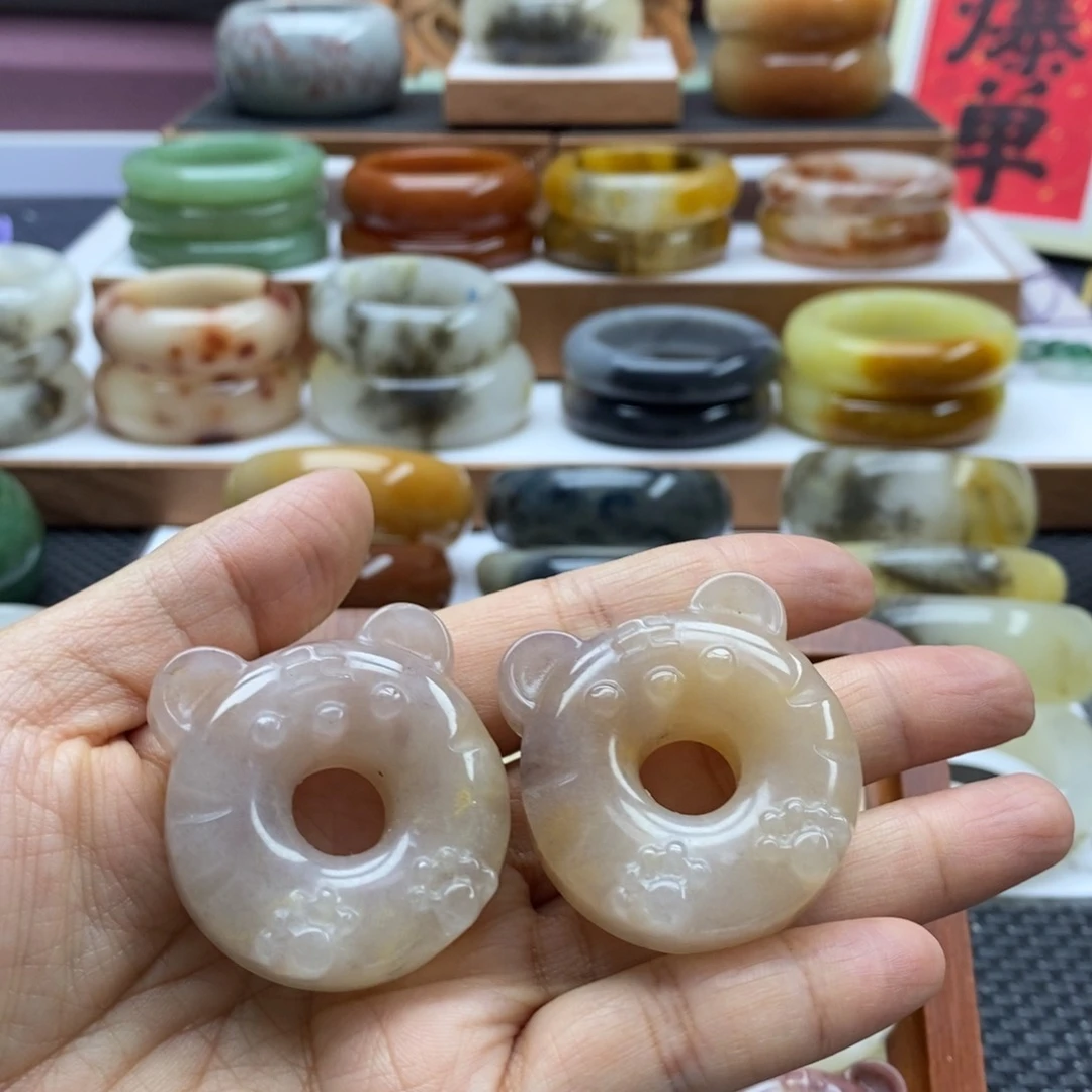 石英质玉手镯未镶嵌任*