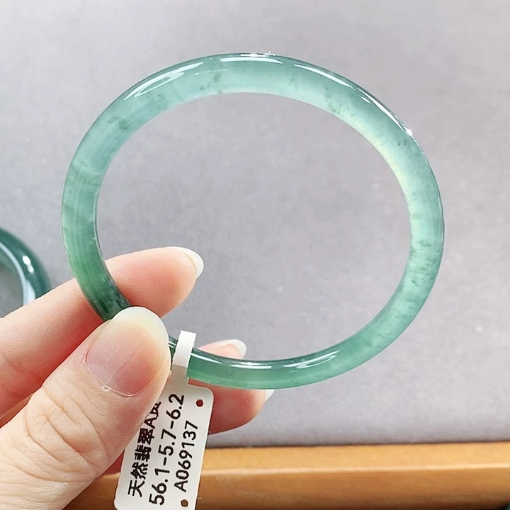 【闪购商品】未镶嵌手镯翡翠