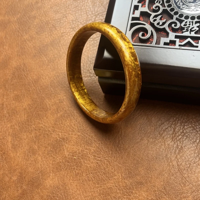 A88 金丝海柳手镯A88 金丝楠手镯