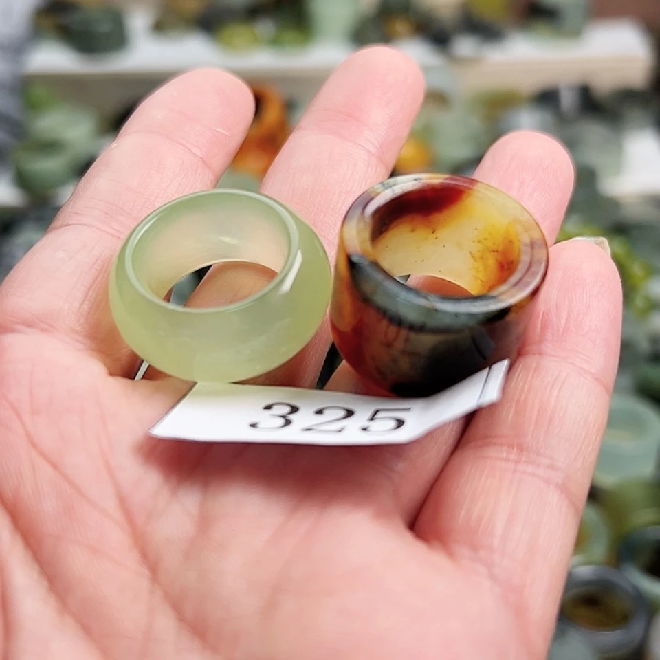 【闪购商品】未镶嵌蛇纹石玉戒指