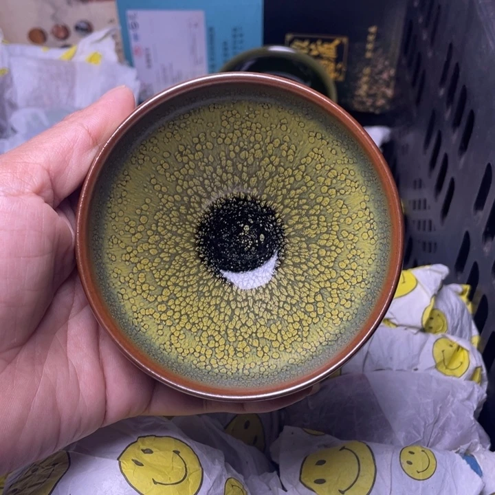 茶盏不要太过执着和纠结就