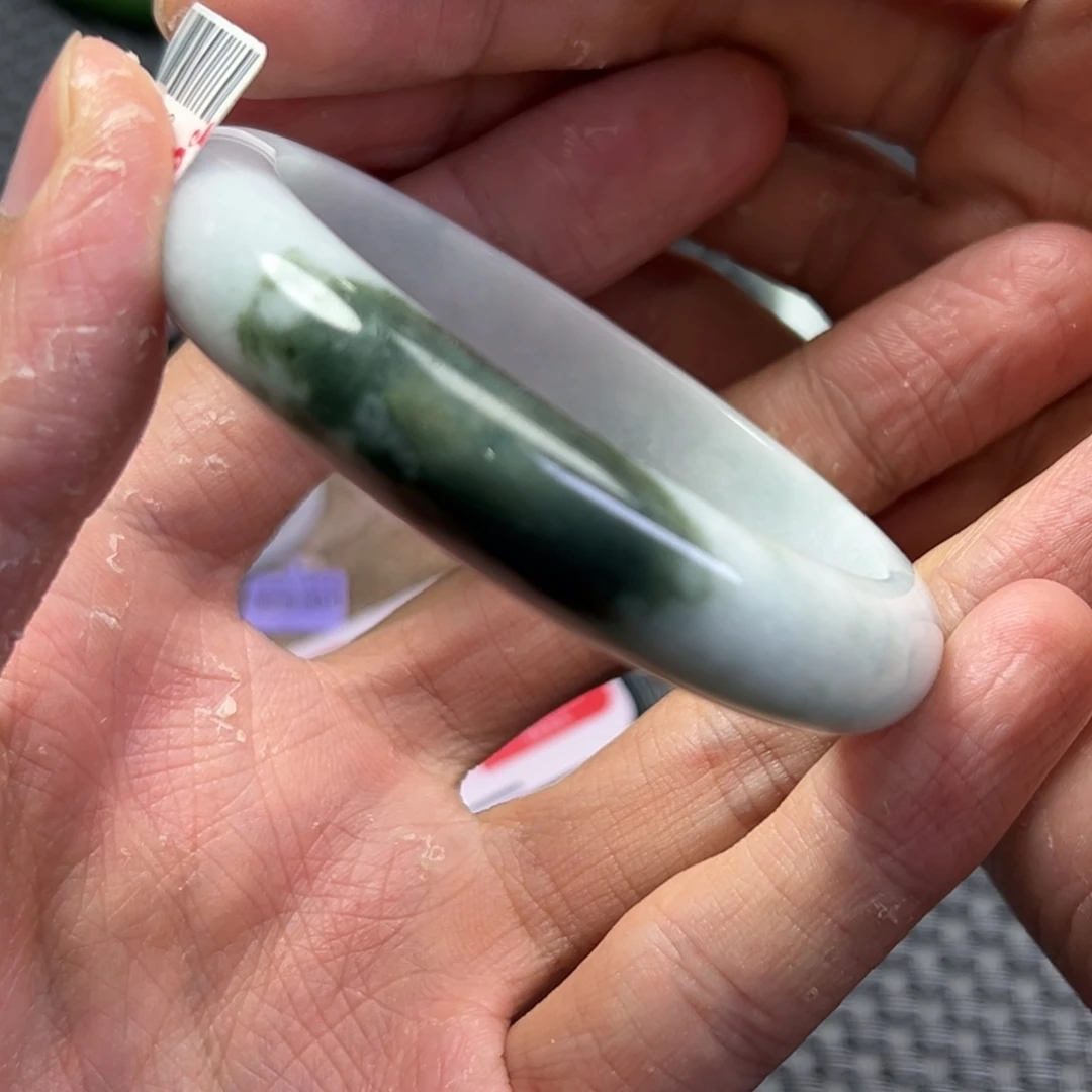 翡翠手镯未镶嵌多样性拍一发一