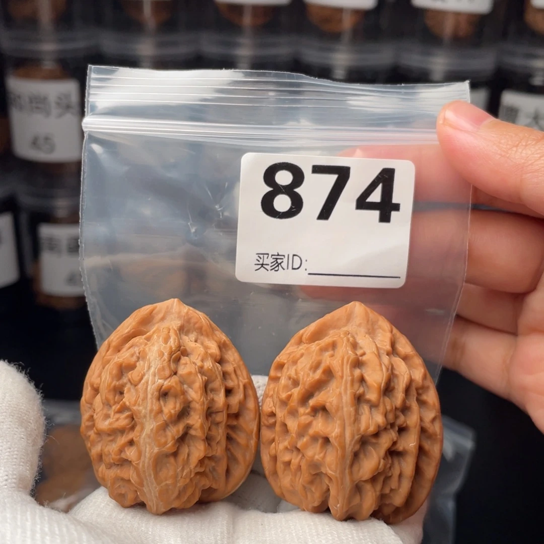 把件文玩核桃全品43红锦鲤