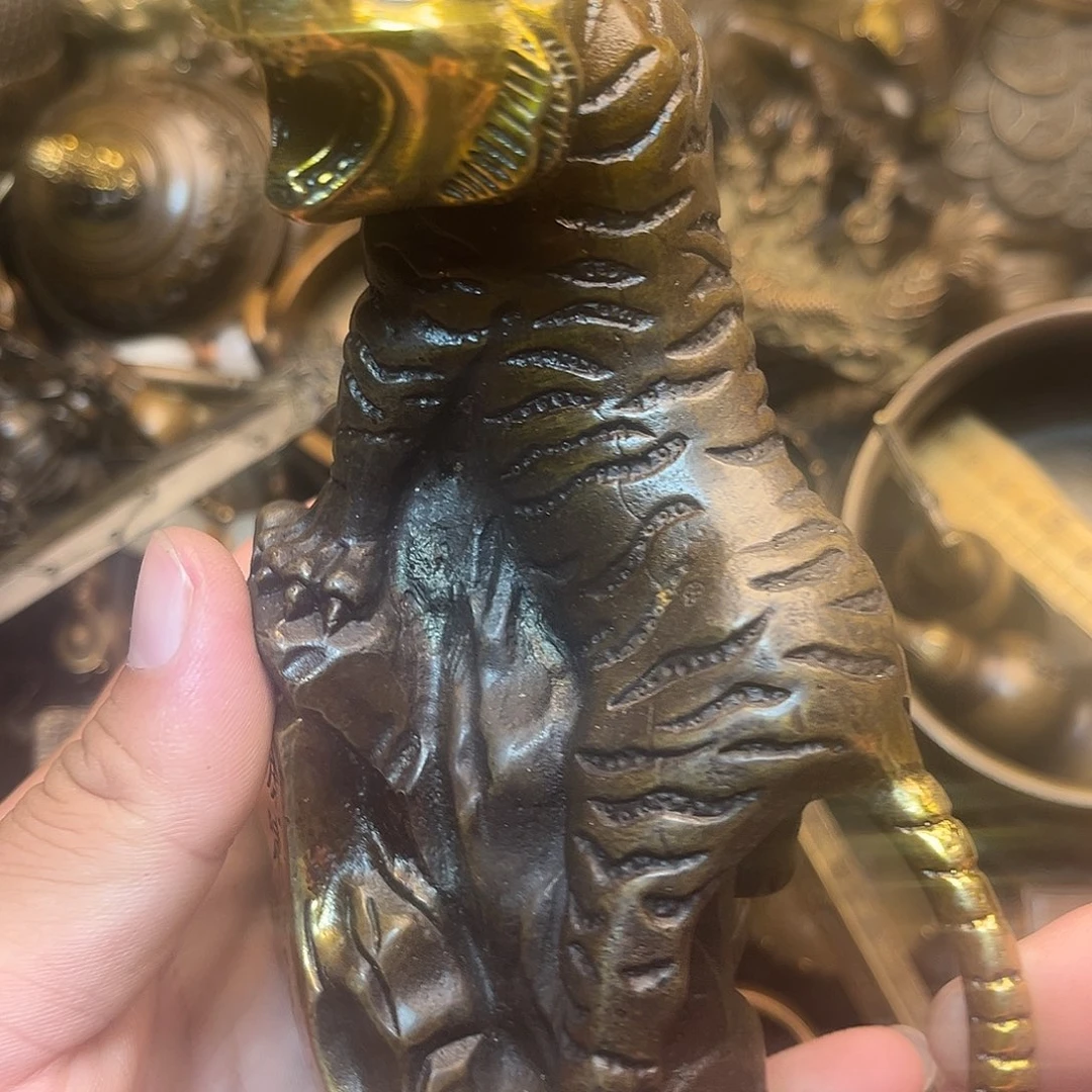 精美铜器工艺品等