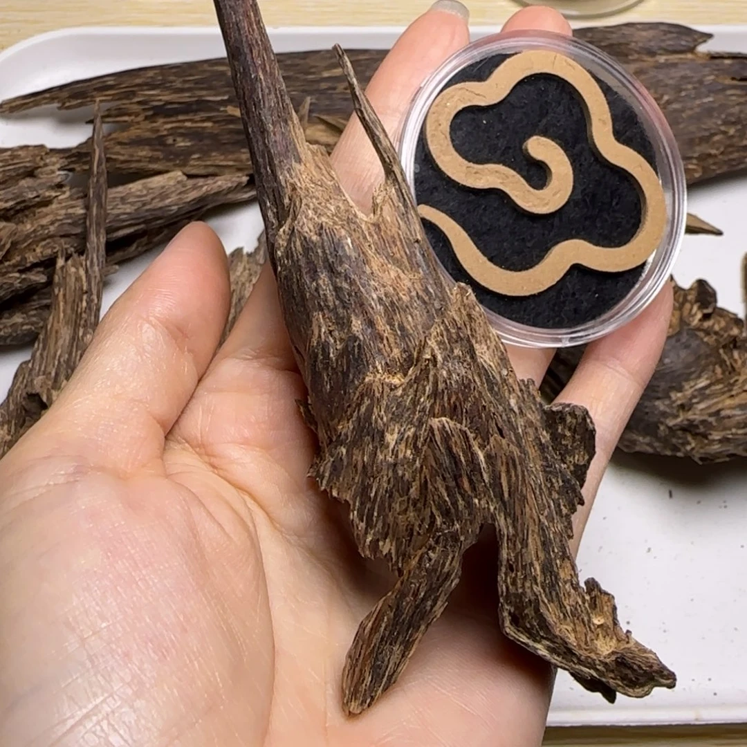 海南树心油壳子料7克