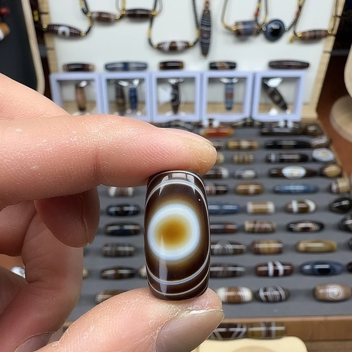 玛瑙/玉髓合金颈饰