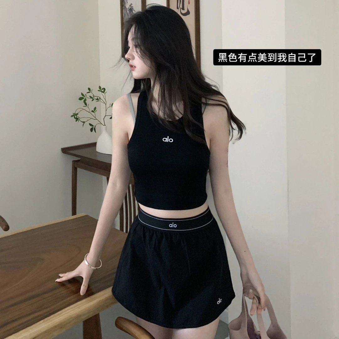 Alo_athletica字母小标速干背心两件套装运动百搭休闲女显瘦套装
