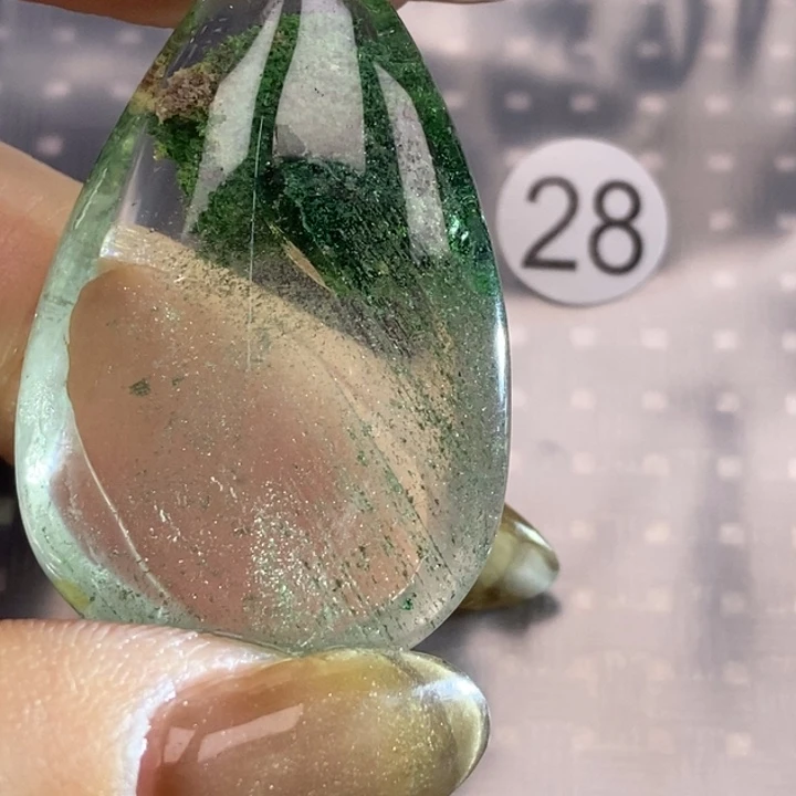 梦***青水晶未镶嵌颈饰水晶