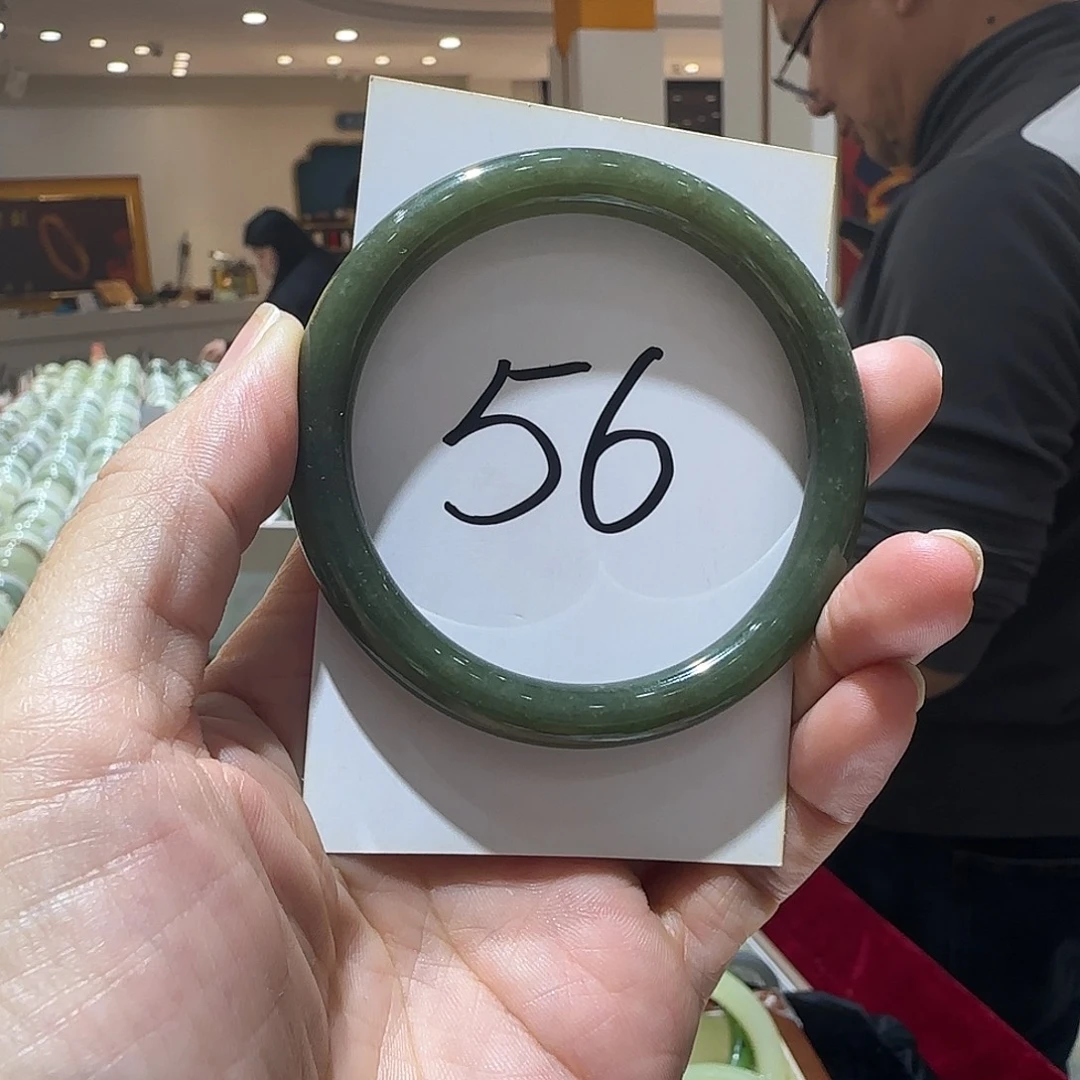 和田玉未镶嵌手镯563