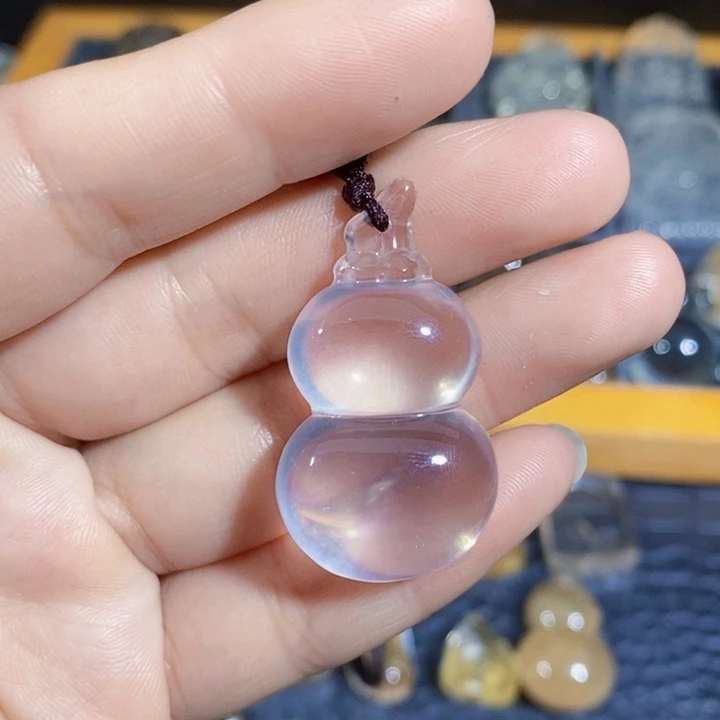 未镶嵌颈饰发晶小****儿吊坠