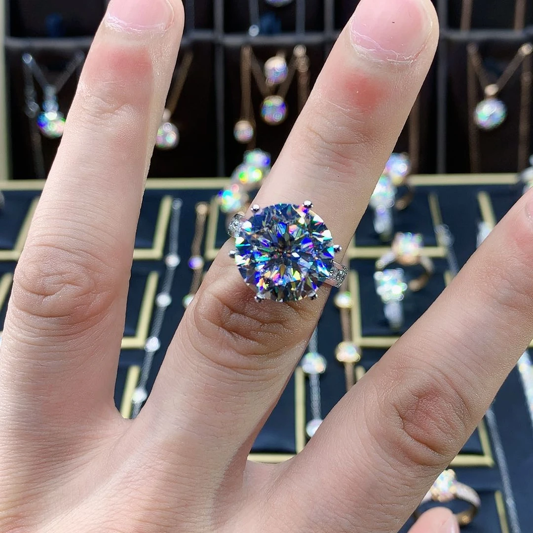 合成碳硅石（莫桑石）戒指/指环18K金镶嵌九****5