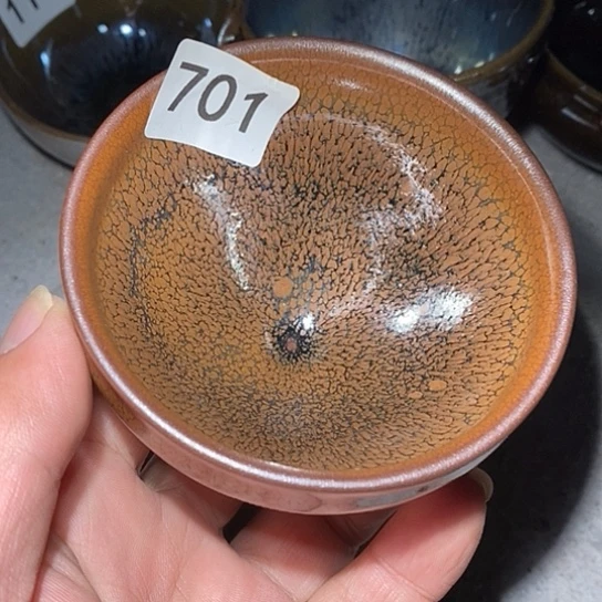 茶盏是因为一切不开心