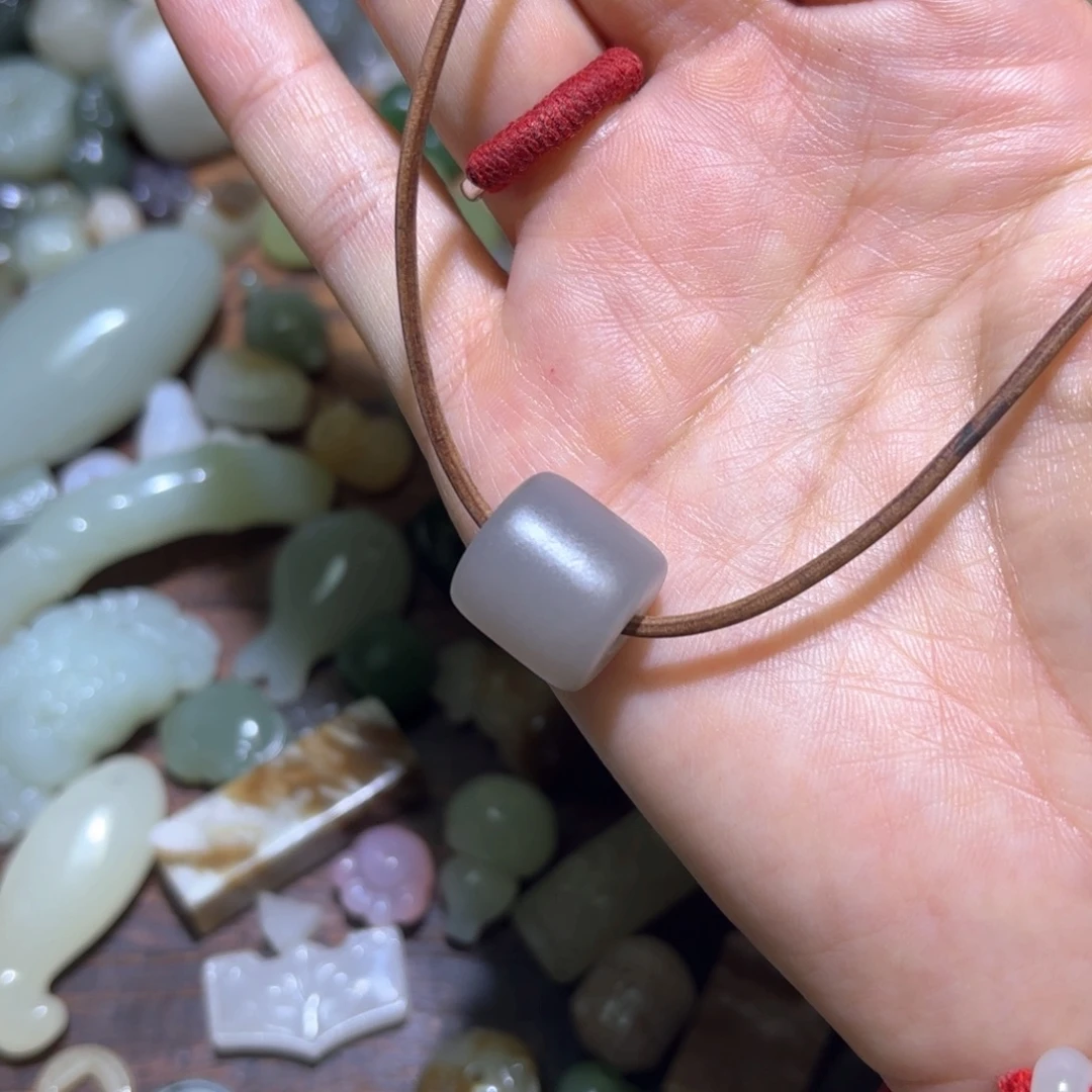 和田玉未镶嵌珠宝半成品