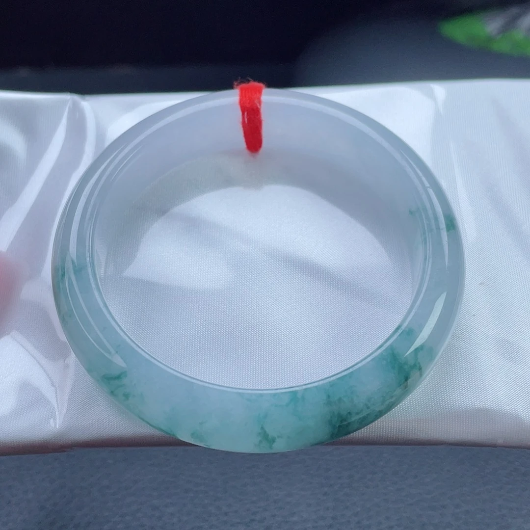 翡翠未镶嵌手镯飘蓝花57