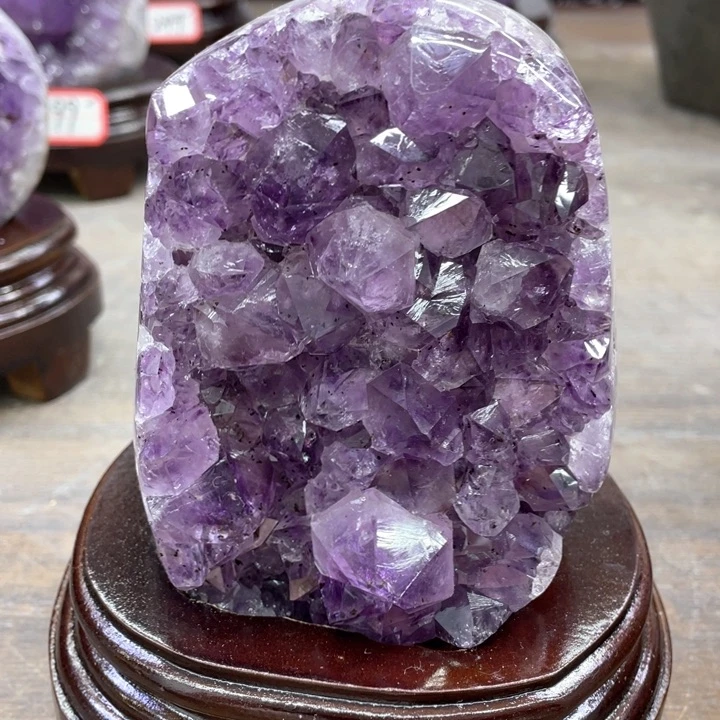 水晶摆件未镶嵌捡漏