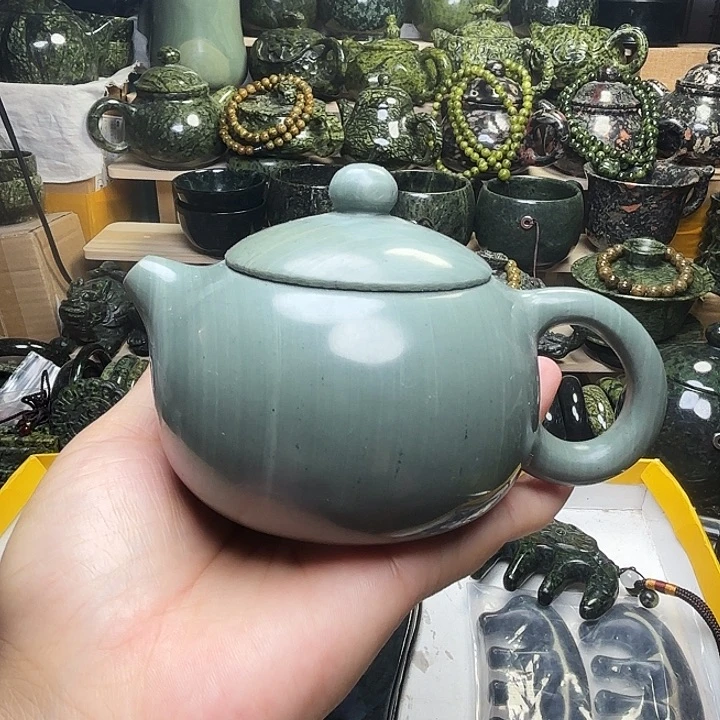 东***哥蛇纹石玉未镶嵌珠宝半成品吉林松花石