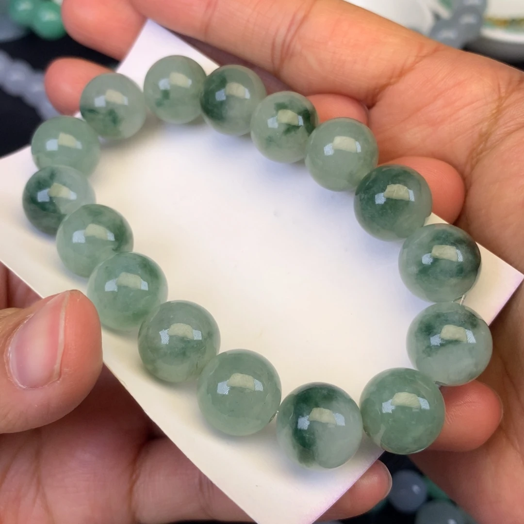 莱***西翡翠未镶嵌颈饰天然缅甸翡翠A货卡12.5