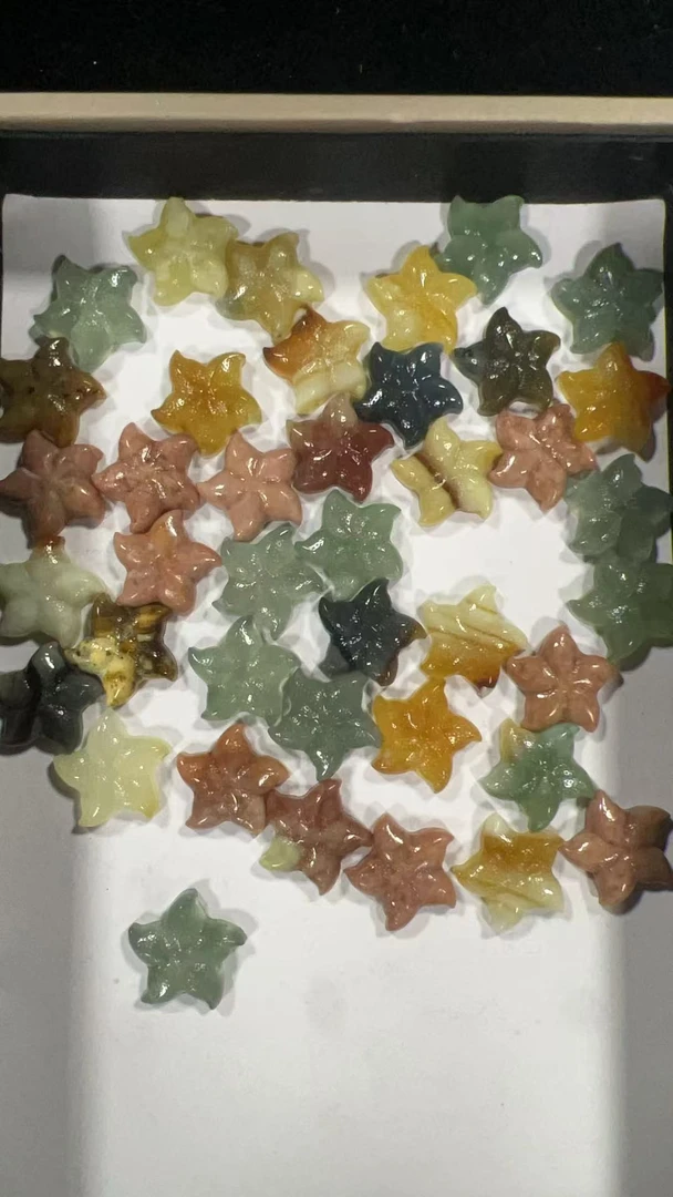 天然岫玉花玉海星吊坠 多样性发货其中之一（默认有瑕，介意勿拍）