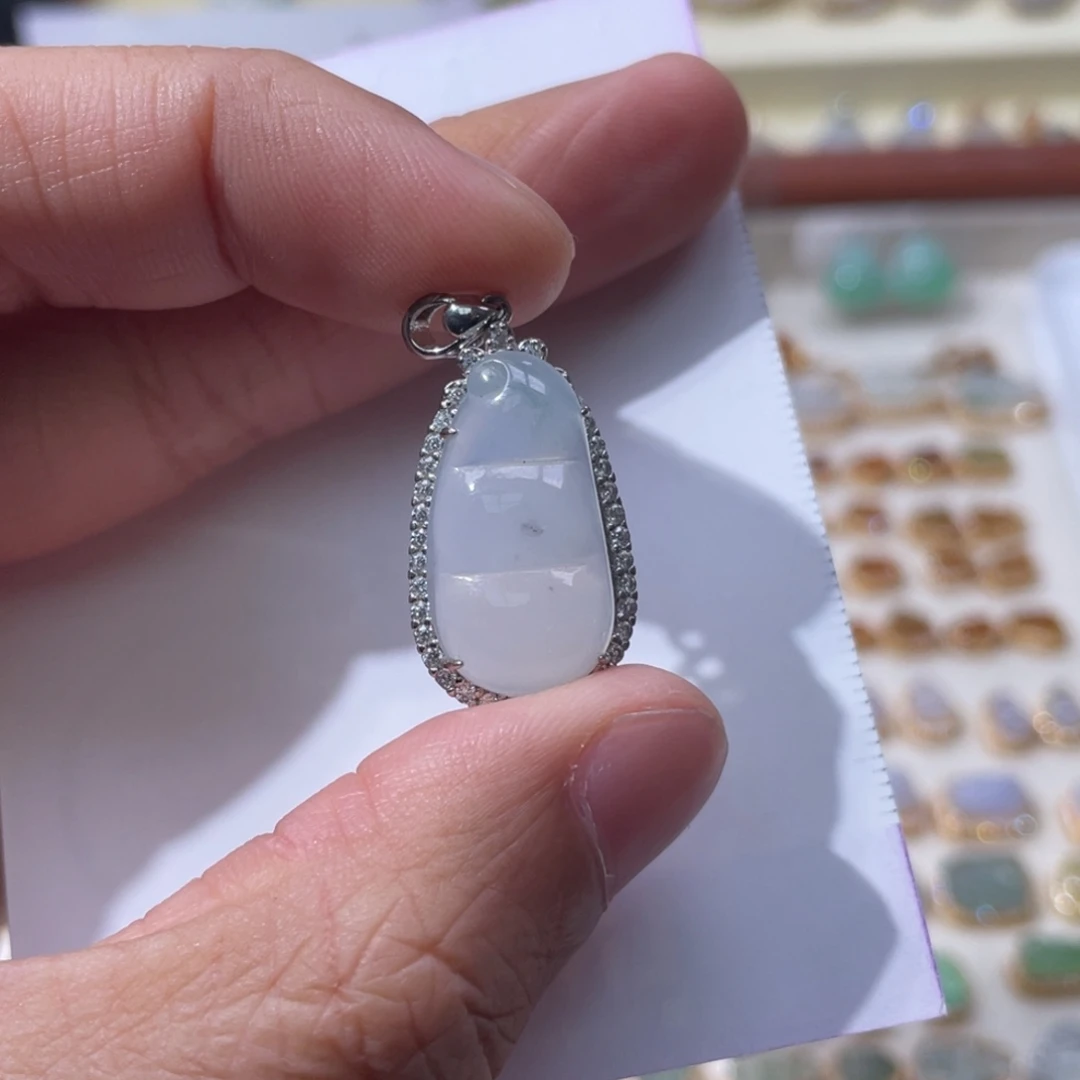 翡翠银S925镶嵌颈饰