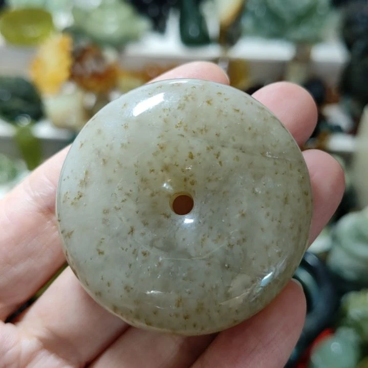 未镶嵌岫玉平安扣