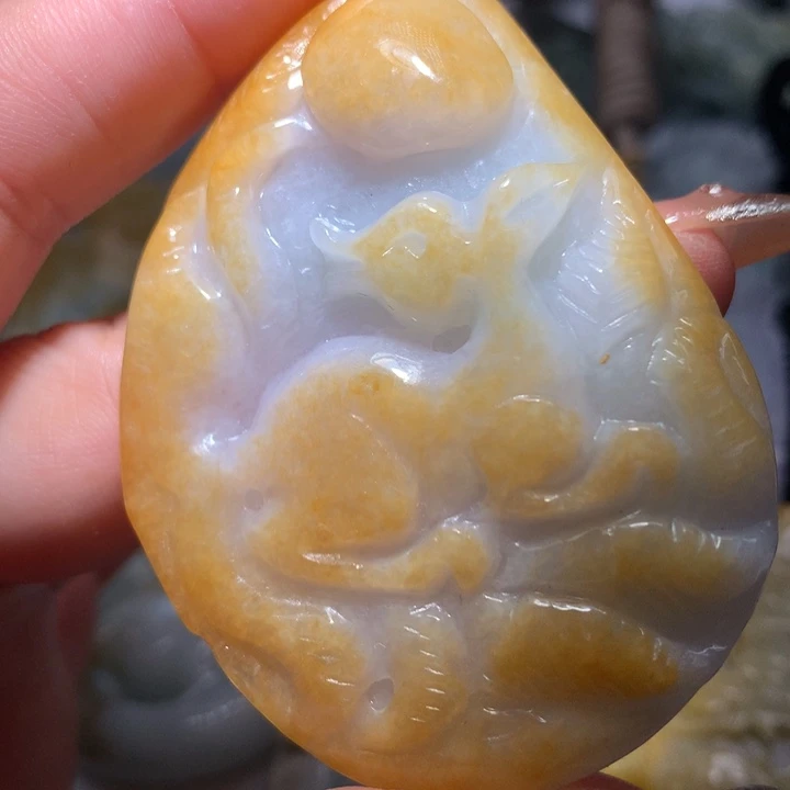 翡翠未镶嵌颈饰保真天然A货翡翠