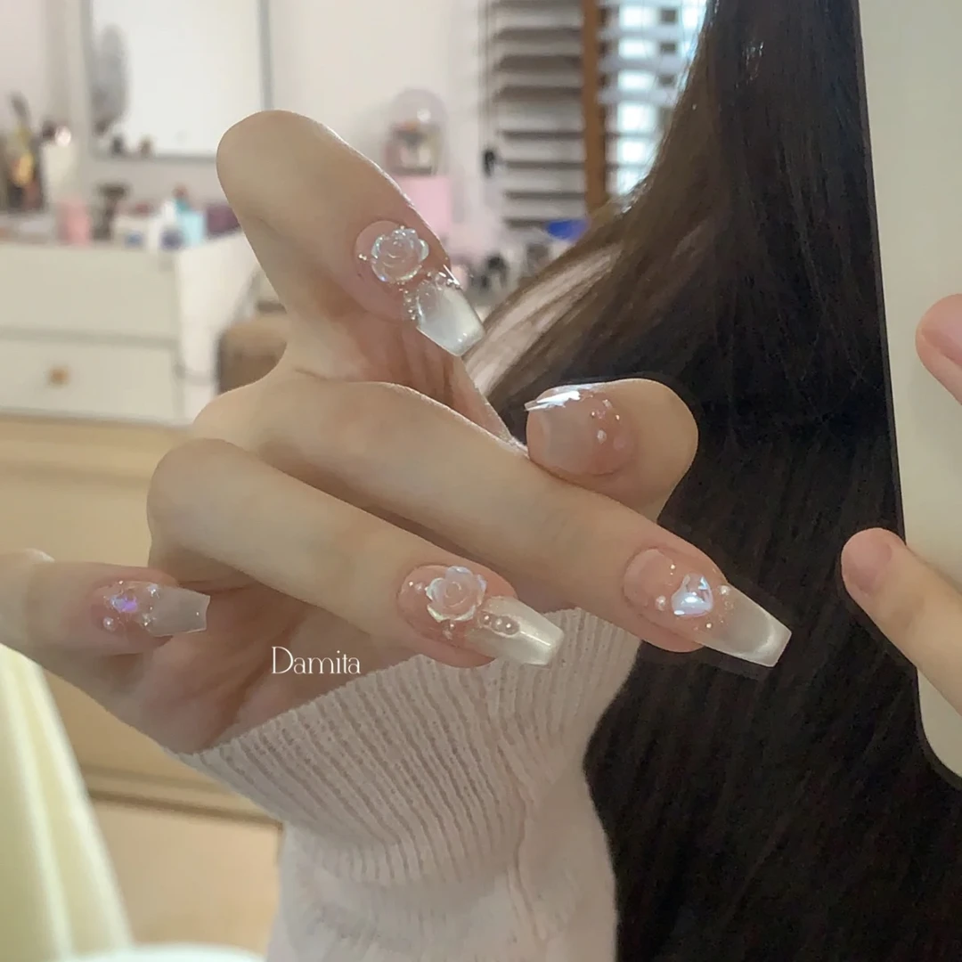 3000 NAIL · 山茶物语｜纯欲高端法式猫眼极光山茶花纯手工穿戴甲