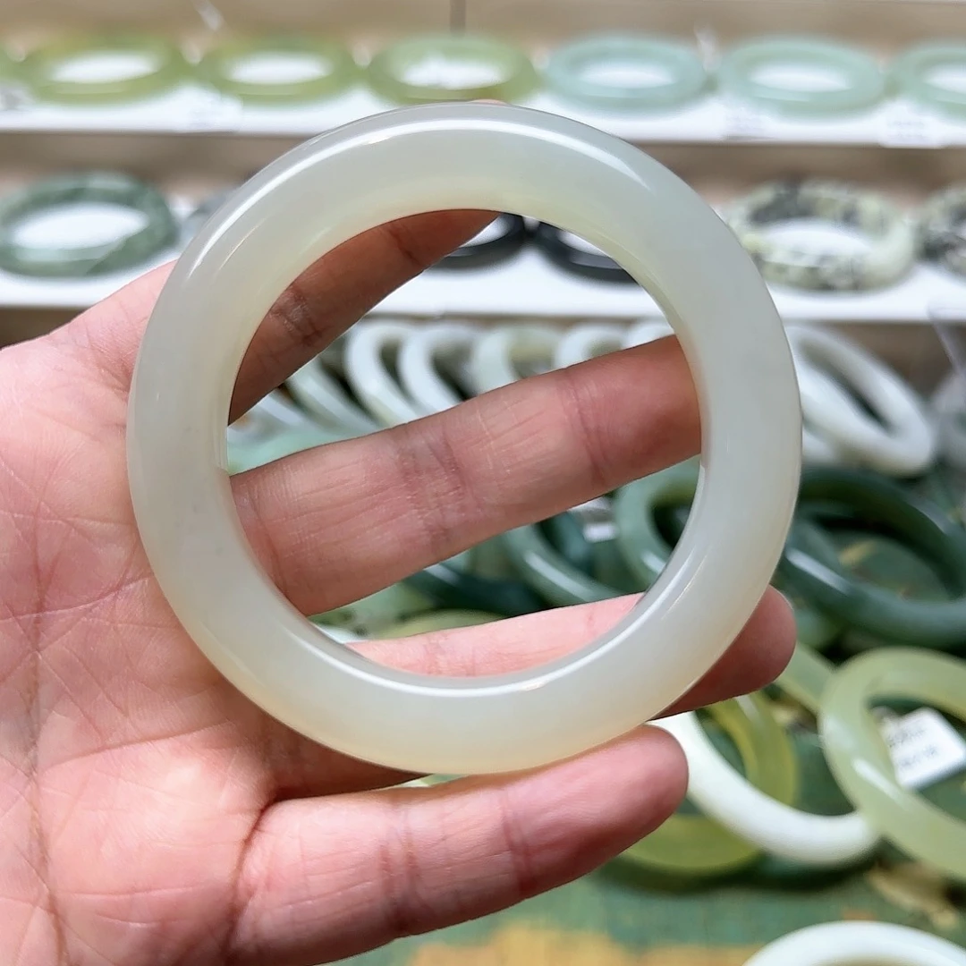 蛇纹石玉手镯未镶嵌@*萍