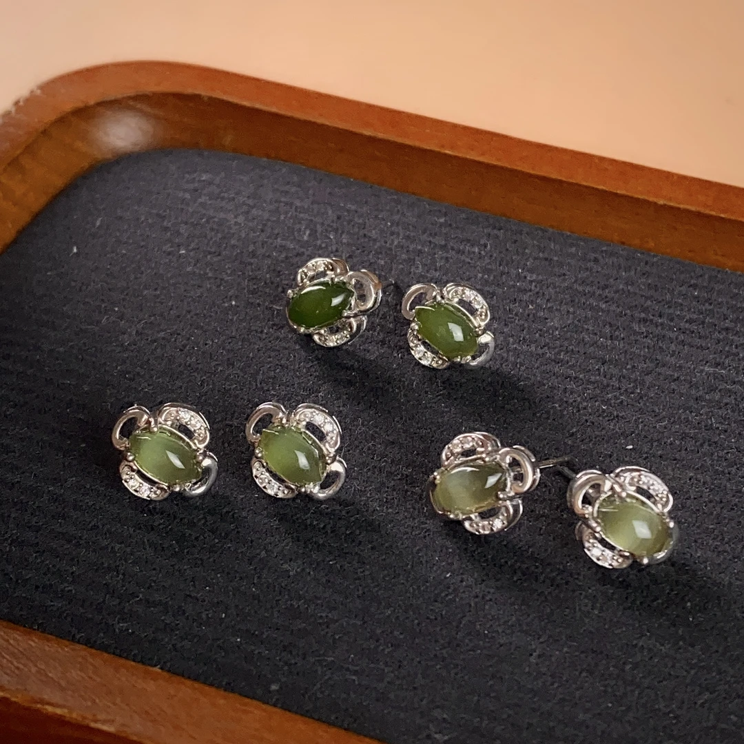 1888/ZY888-590 和田玉简约款蛋面耳钉/多样性发/一件