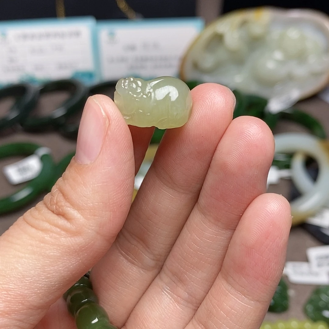 未镶嵌手链和田玉
