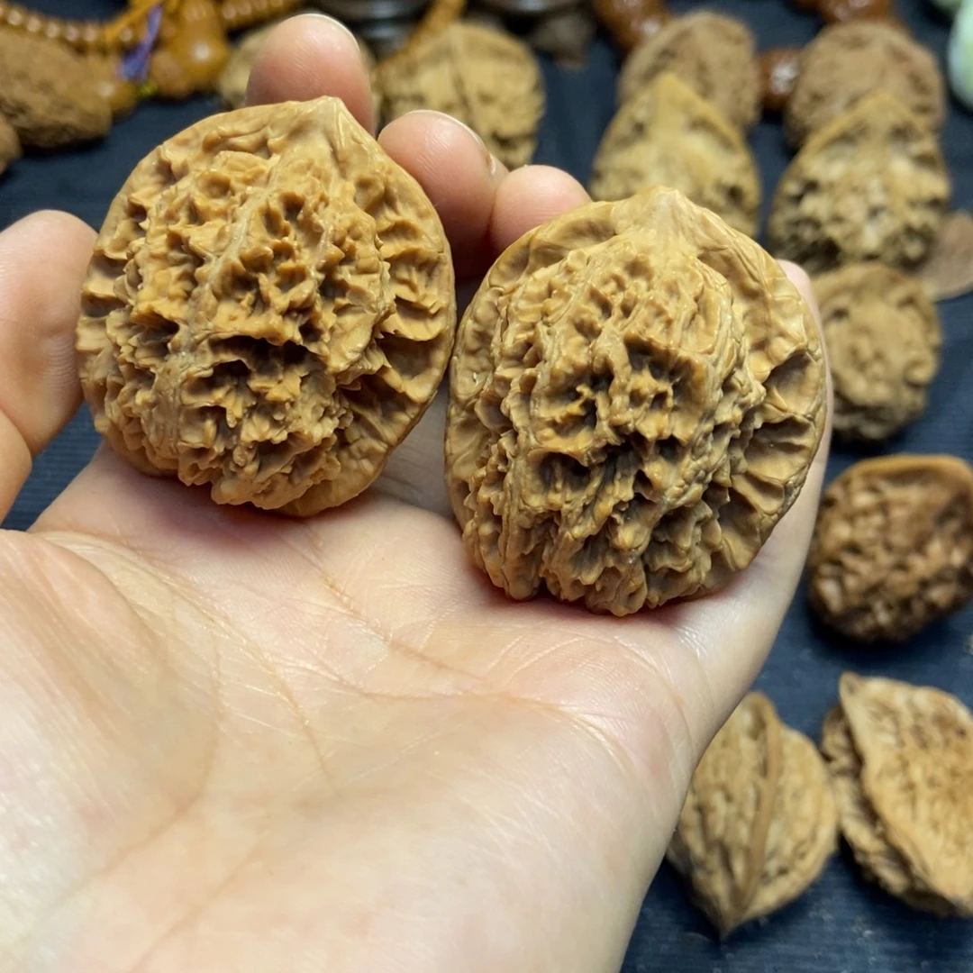 用***8吊坠文玩核桃麻核桃39福利