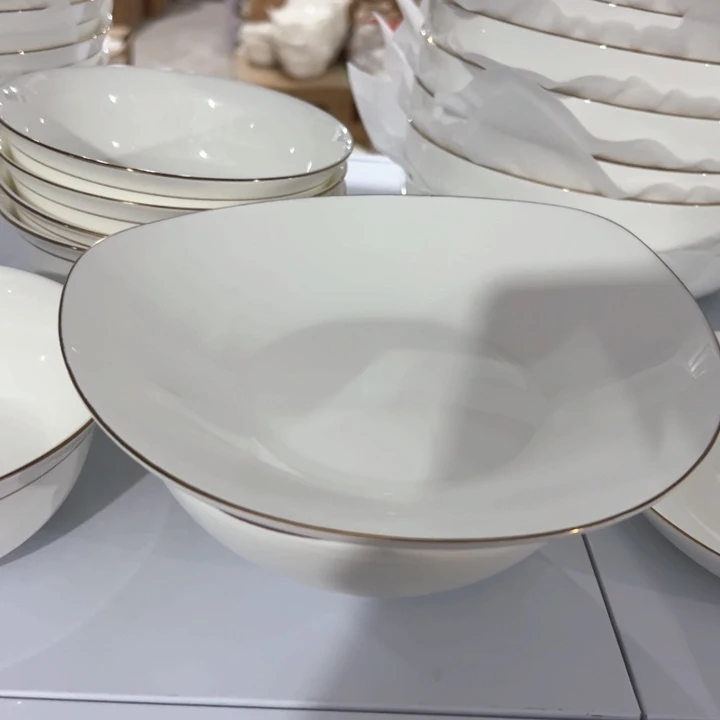 瓷金镶玉8寸3角盘1个