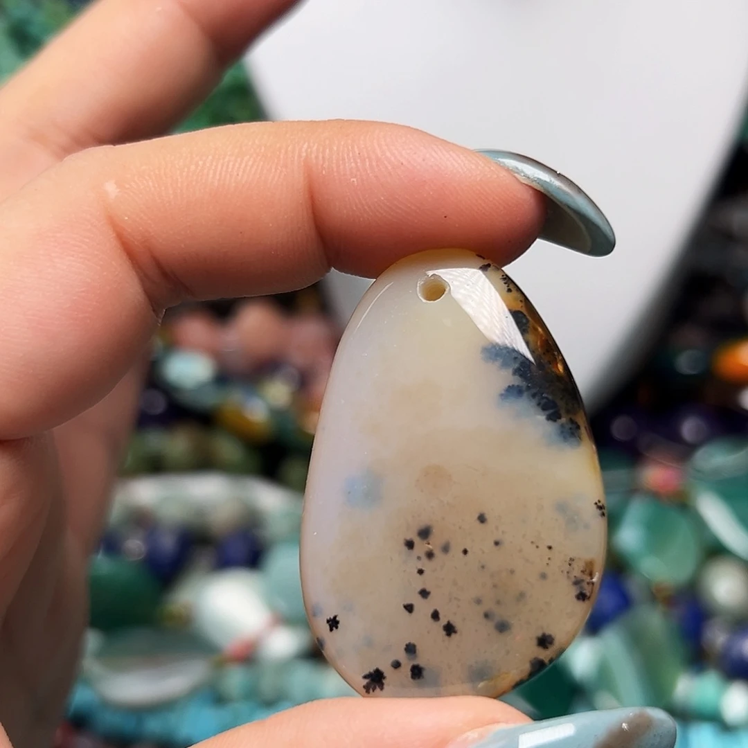 玛瑙/玉髓未镶嵌珠宝半成品L478天然海洋玉髓玛瑙一个