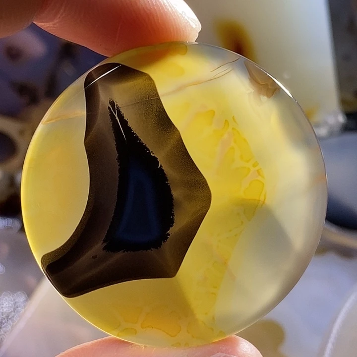 未镶嵌颈饰玛瑙/玉髓亿*田