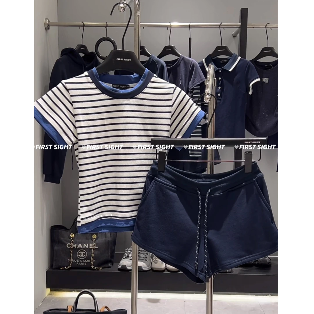 初见家【假两件领口拼接条纹圆领正肩T恤+短裤】夏装显瘦休闲上衣女