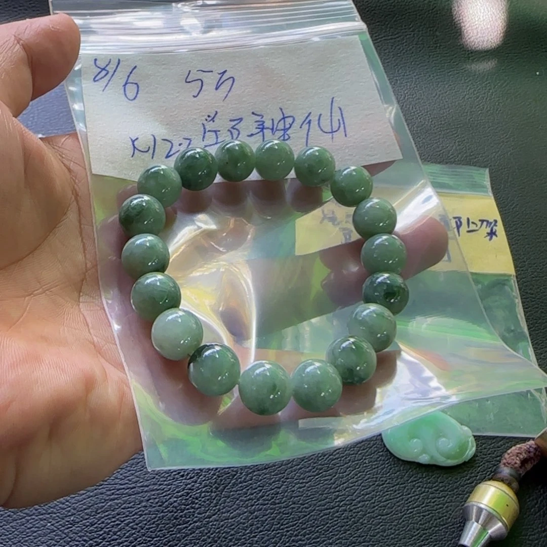 定制翡翠未镶嵌邱*仙天然