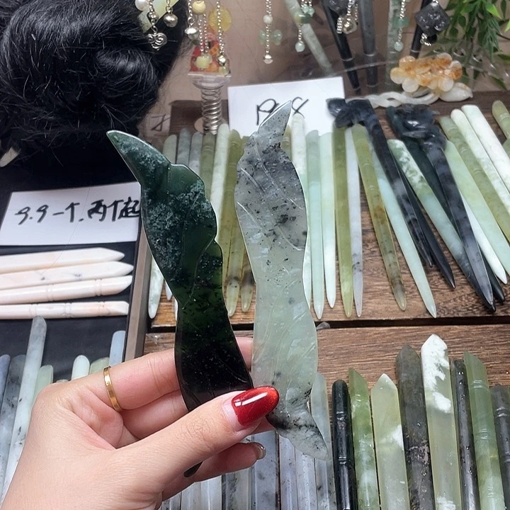 蛇纹石玉发饰合金