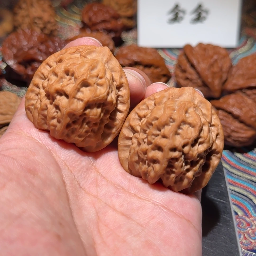 把件核桃1261蓟县佛肚，尺寸40