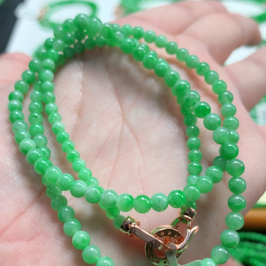 翡翠未镶嵌手链翡翠