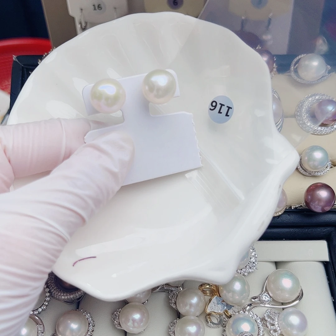 银S925镶嵌淡水珍珠耳饰